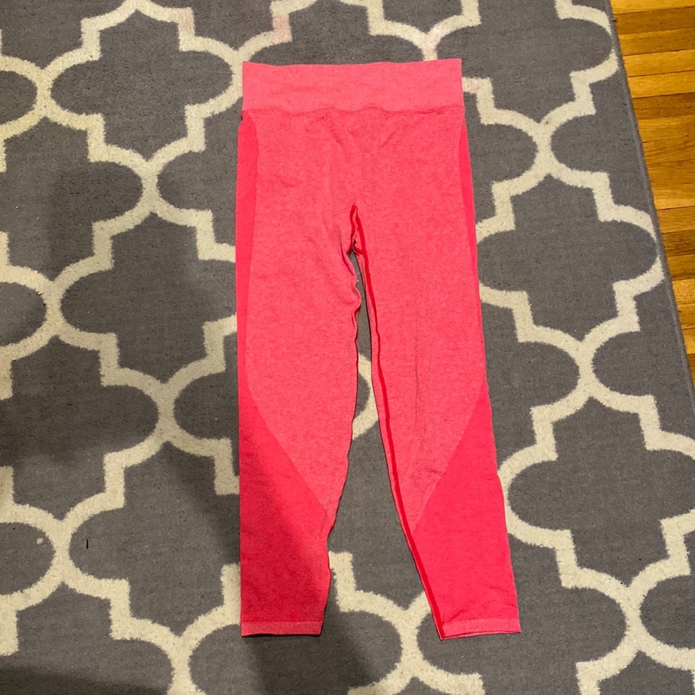 Victoria’s Secret Pink Leggings